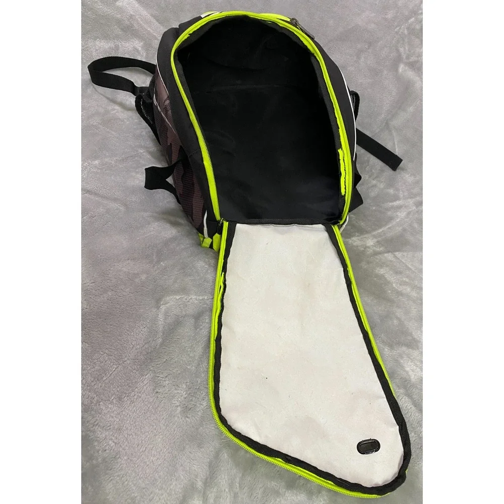 Easton Bat Pack Backpack Young Adult OSFM Black Camo Yellow E110BP Baseball Bag‎